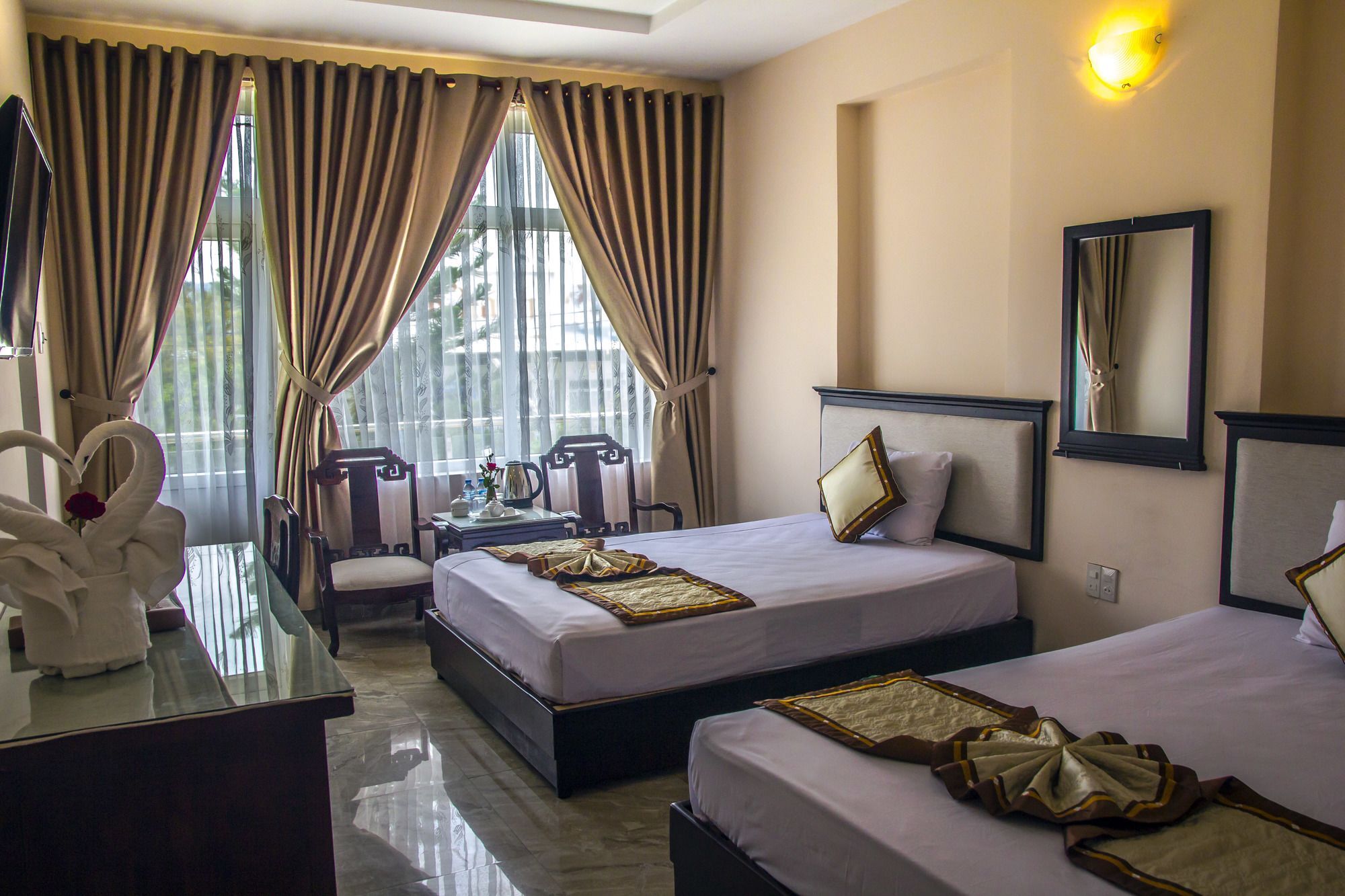 Song Huong Hue Hotel Eksteriør bilde